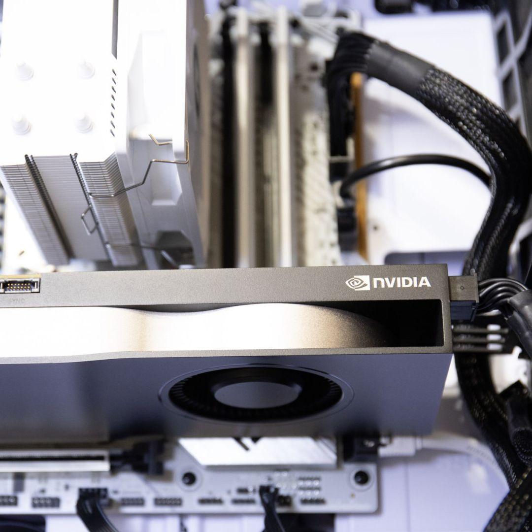 NVIDIA RTX A5000 24GB プロ用グラフィックカード