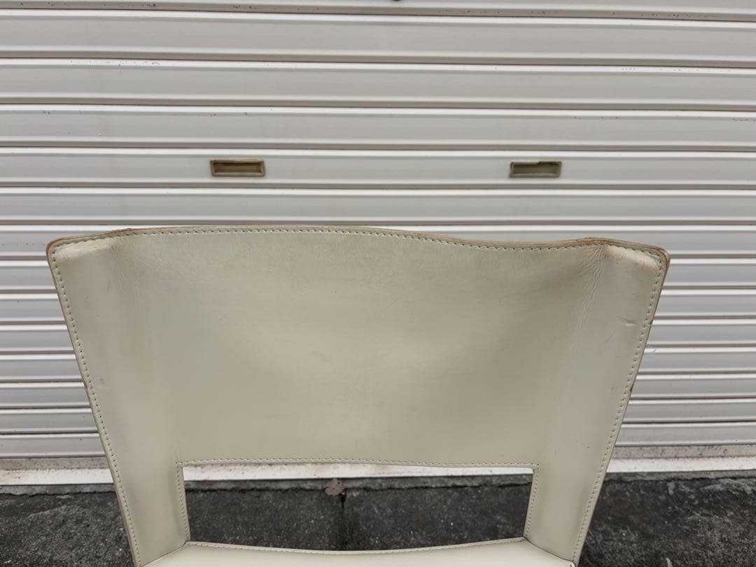 ファセム 革張りチェア　ダイニングチェア　Fasem アクタス　ACTUS