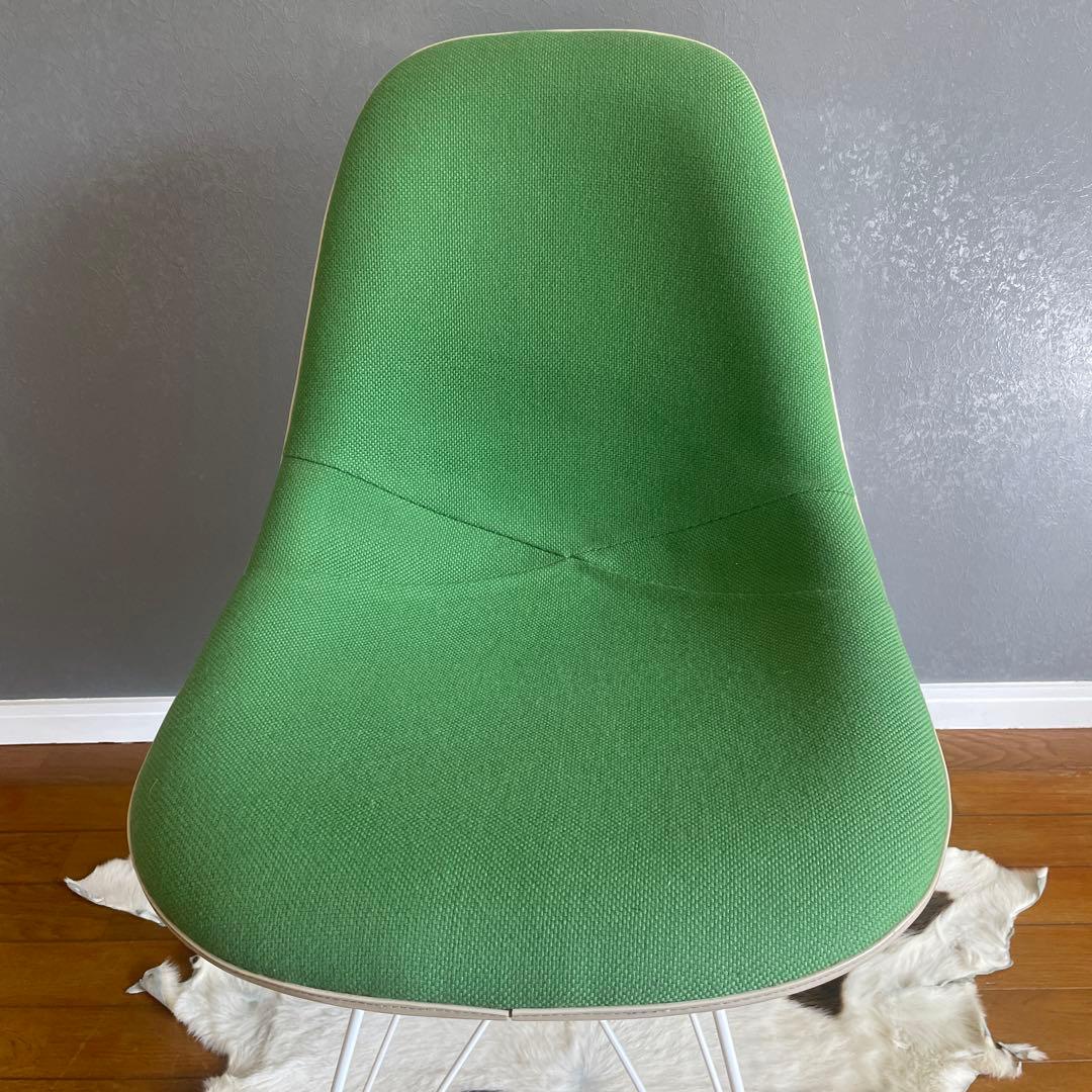 HERMAN MILLER イームズ　サイドシェルチェア　エッフェルベース