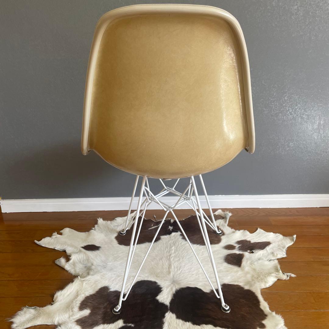 HERMAN MILLER イームズ　サイドシェルチェア　エッフェルベース